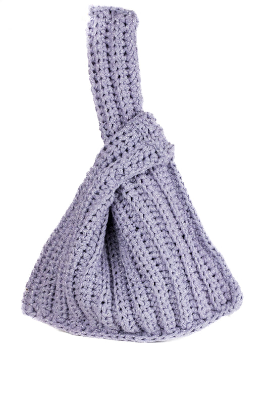 Borsa realizzata interamente a mano all'uncinetto con fettuccia in lurex. Nodo giapponese.