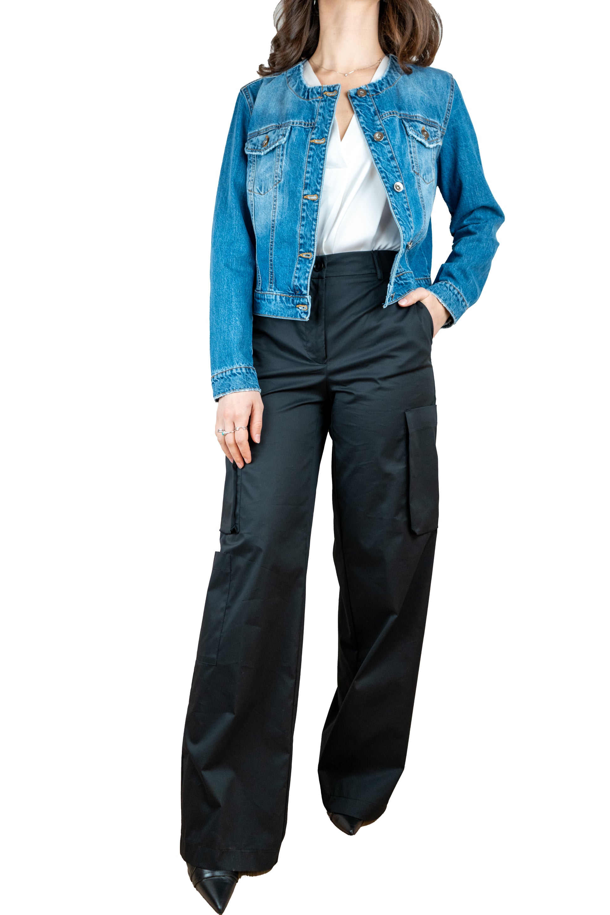 Giacca in denim senza colletto con tasche frontali