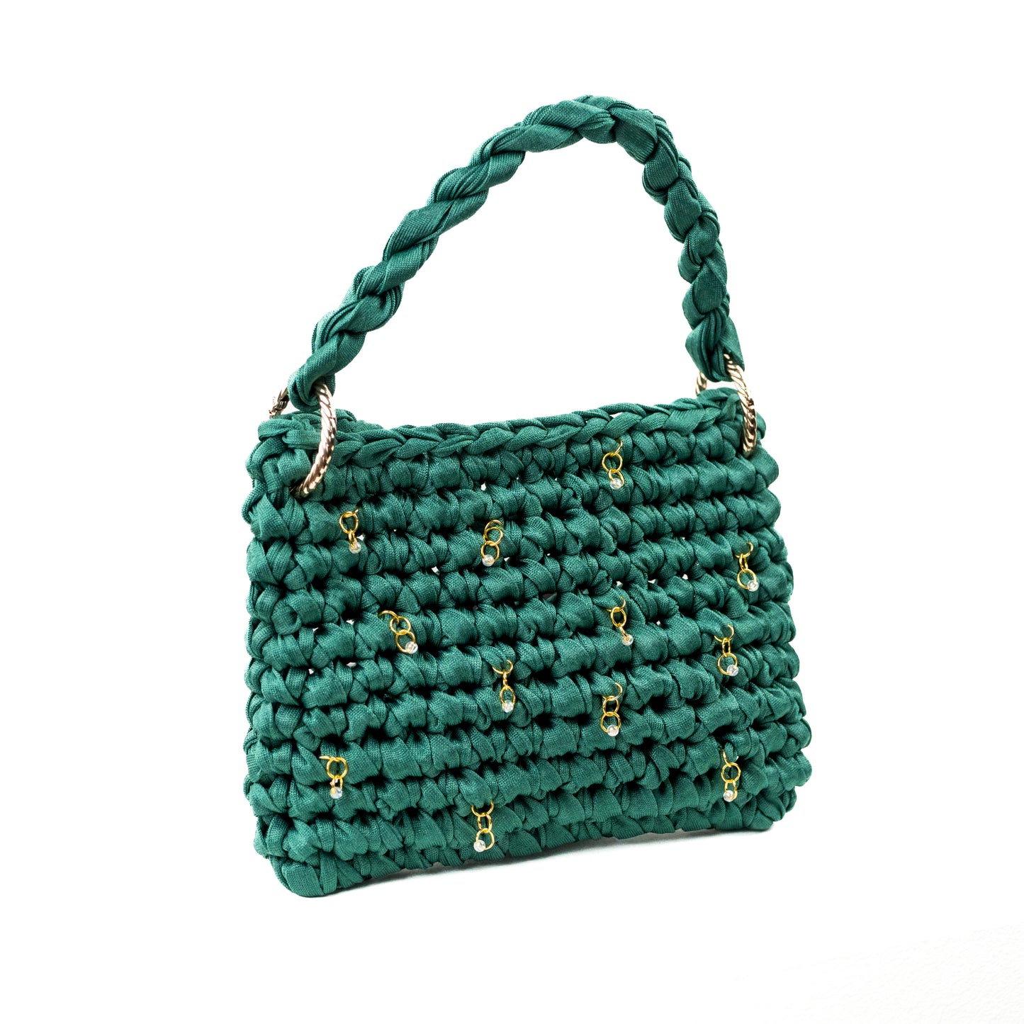 Mini bag realizzata all'uncinetto con dettagli color oro e perline.