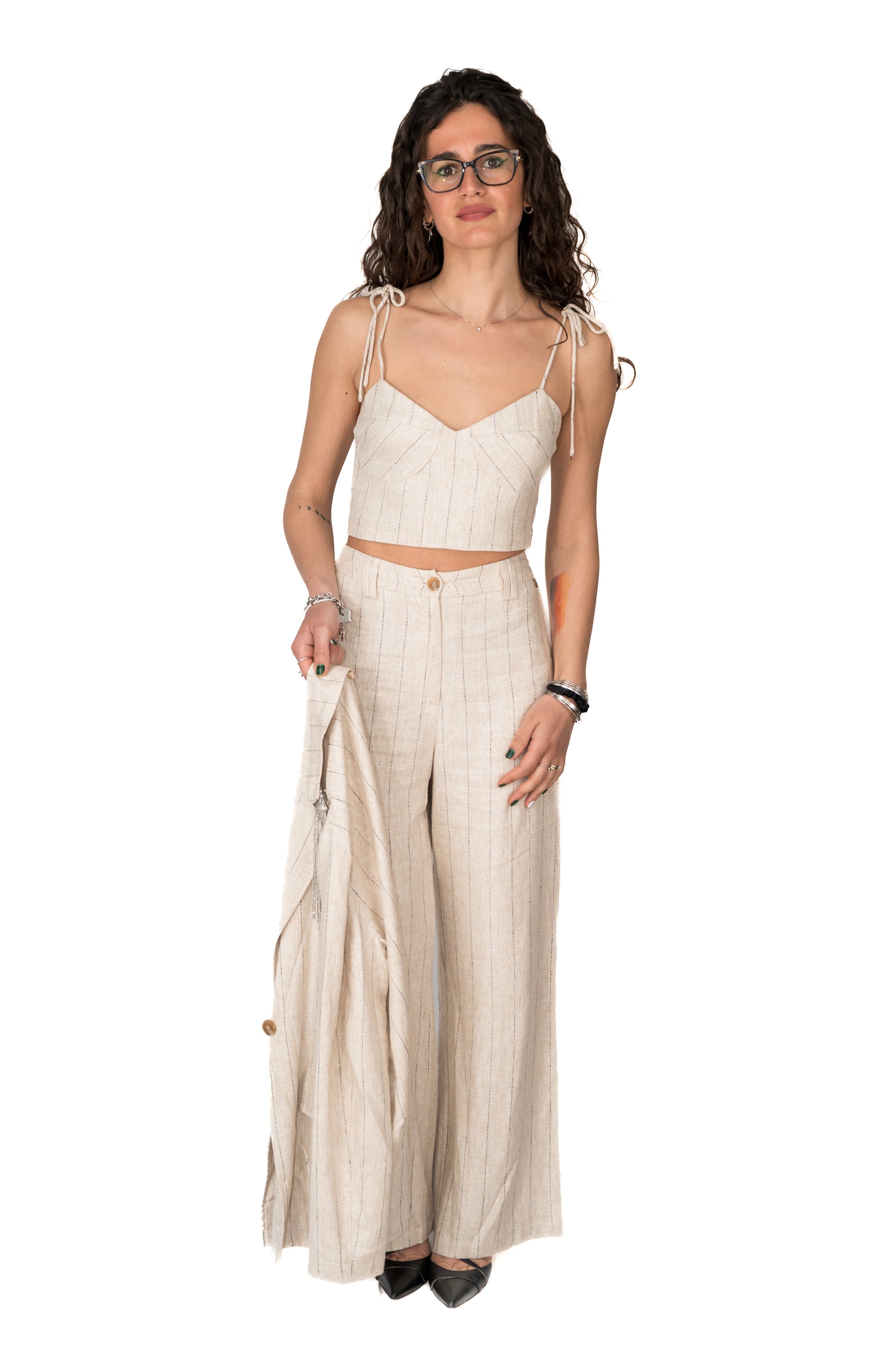 Pantalone gessato con top e giacca